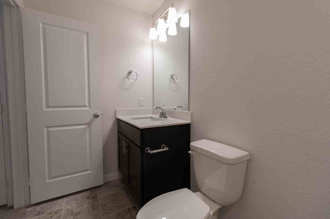 1013 Verde Valley Ln #NA - Photo 6 of 26