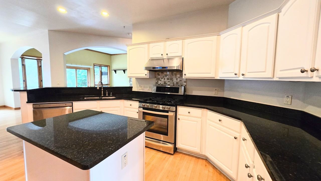 2340 Robbie Ct #NA - Photo 7 of 25
