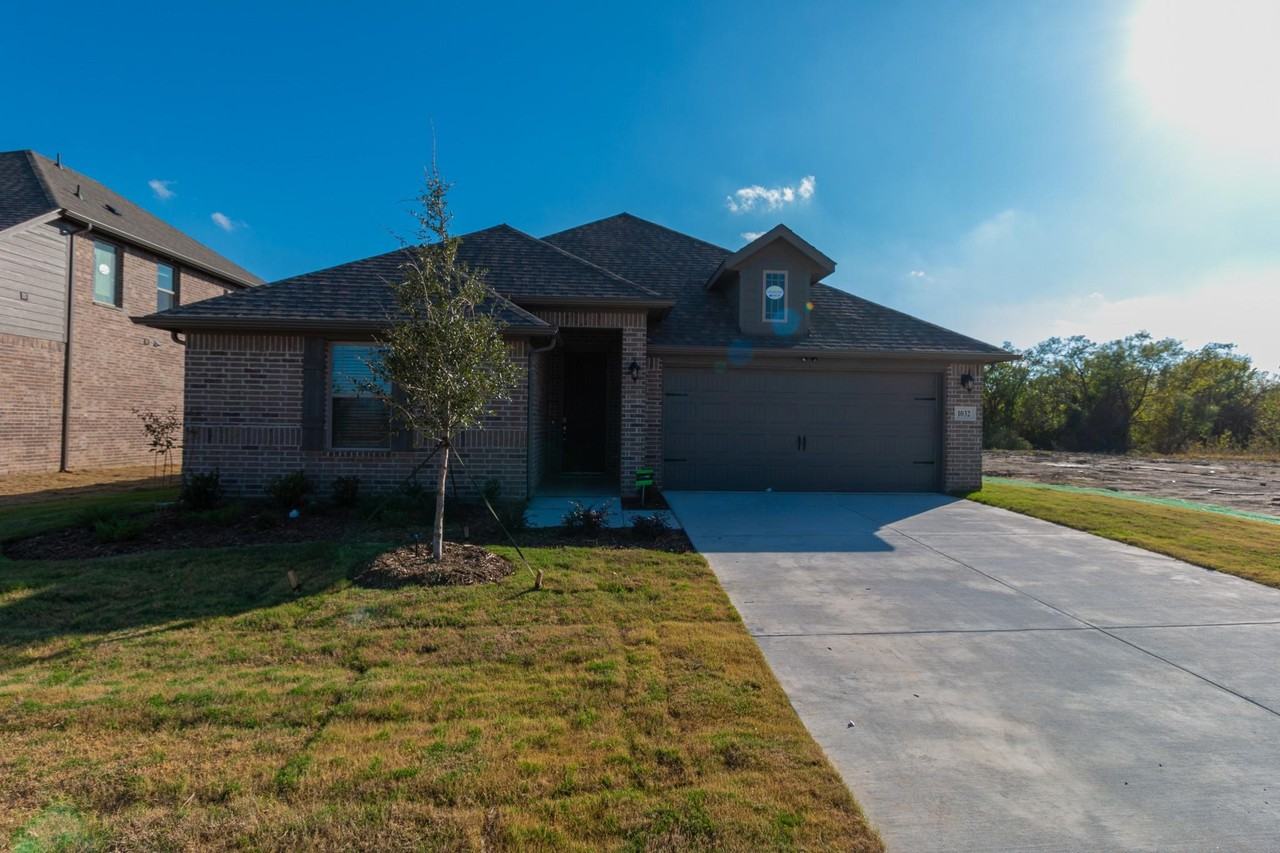 1032 Verde Valley Ln #NA - Photo 2 of 25