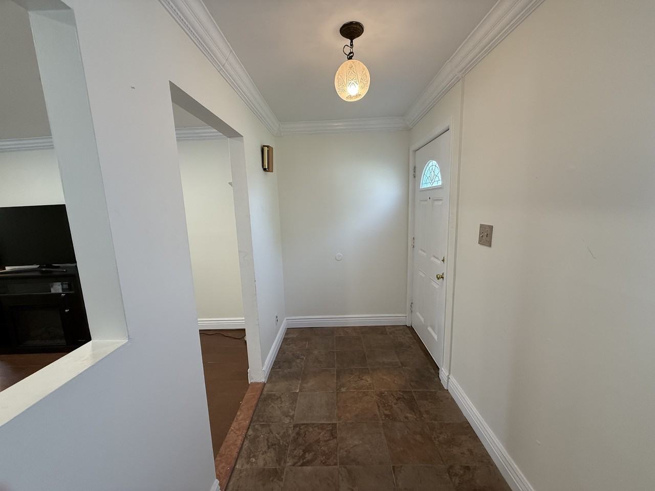566 W Park Ave #NA - Photo 2 of 30