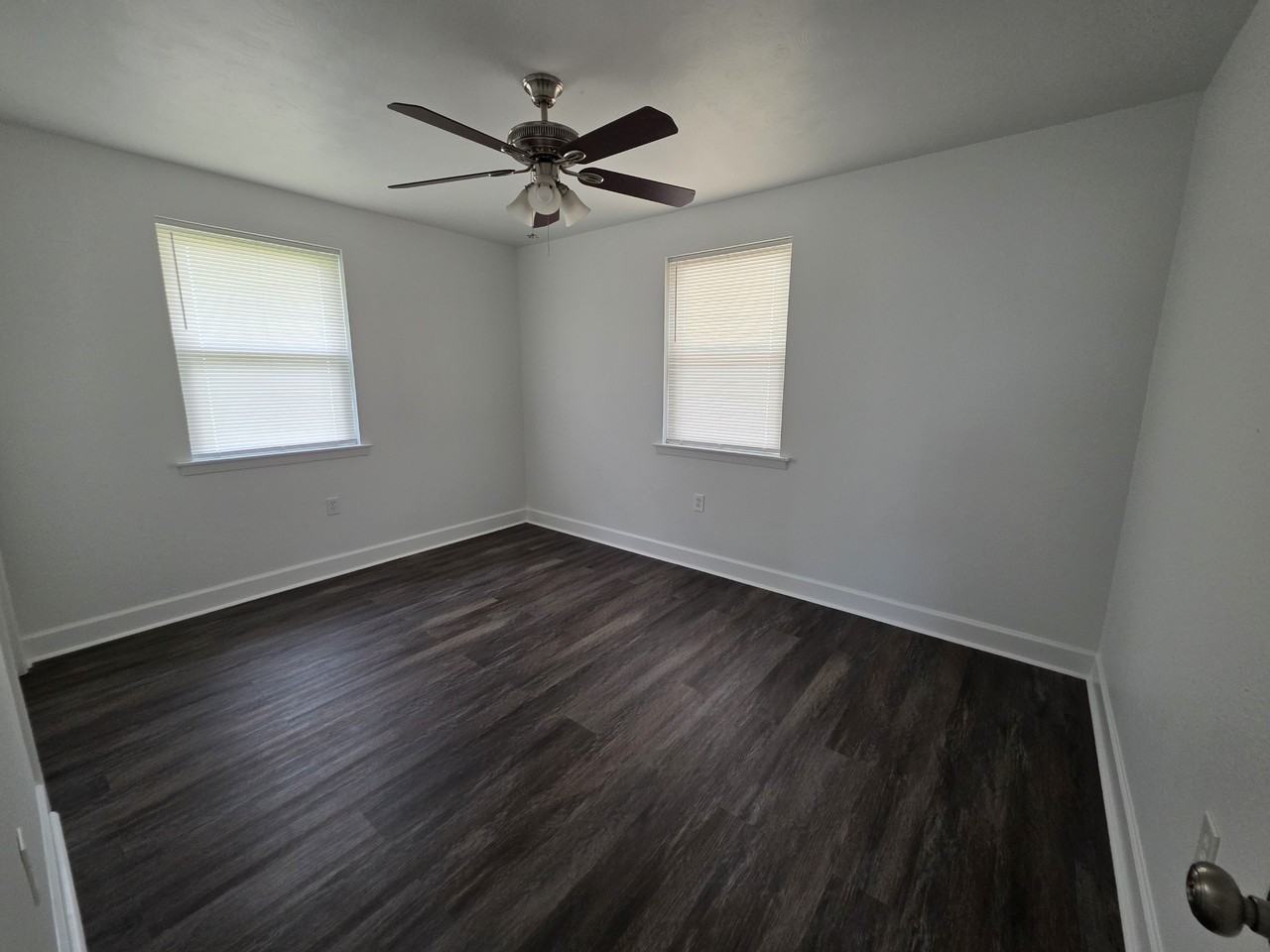 517 Gassen St #1 - Photo 7 of 8