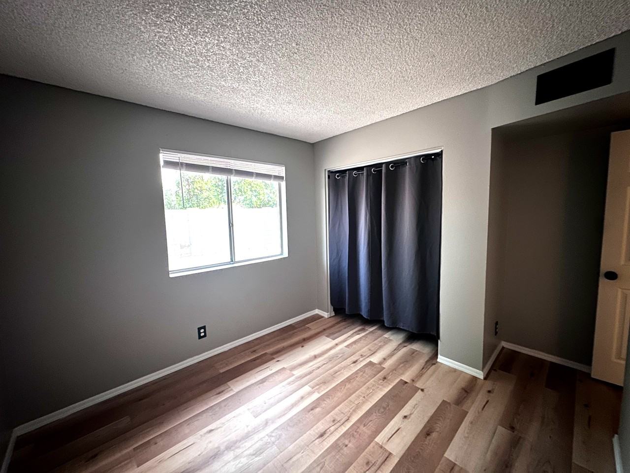 2608 W Ocotillo Rd #A - Photo 6 of 12