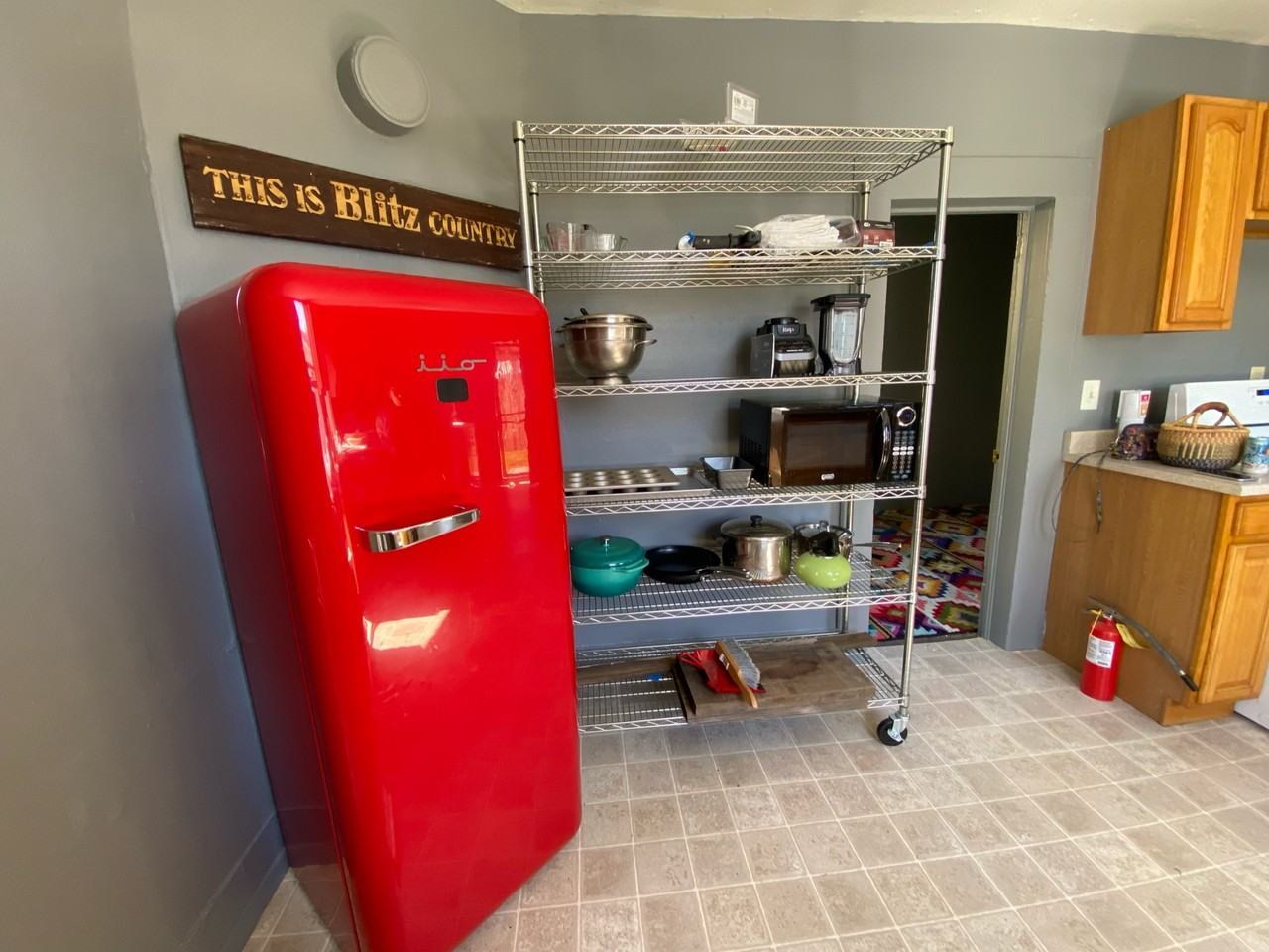 913 A St #NA - Photo 4 of 11