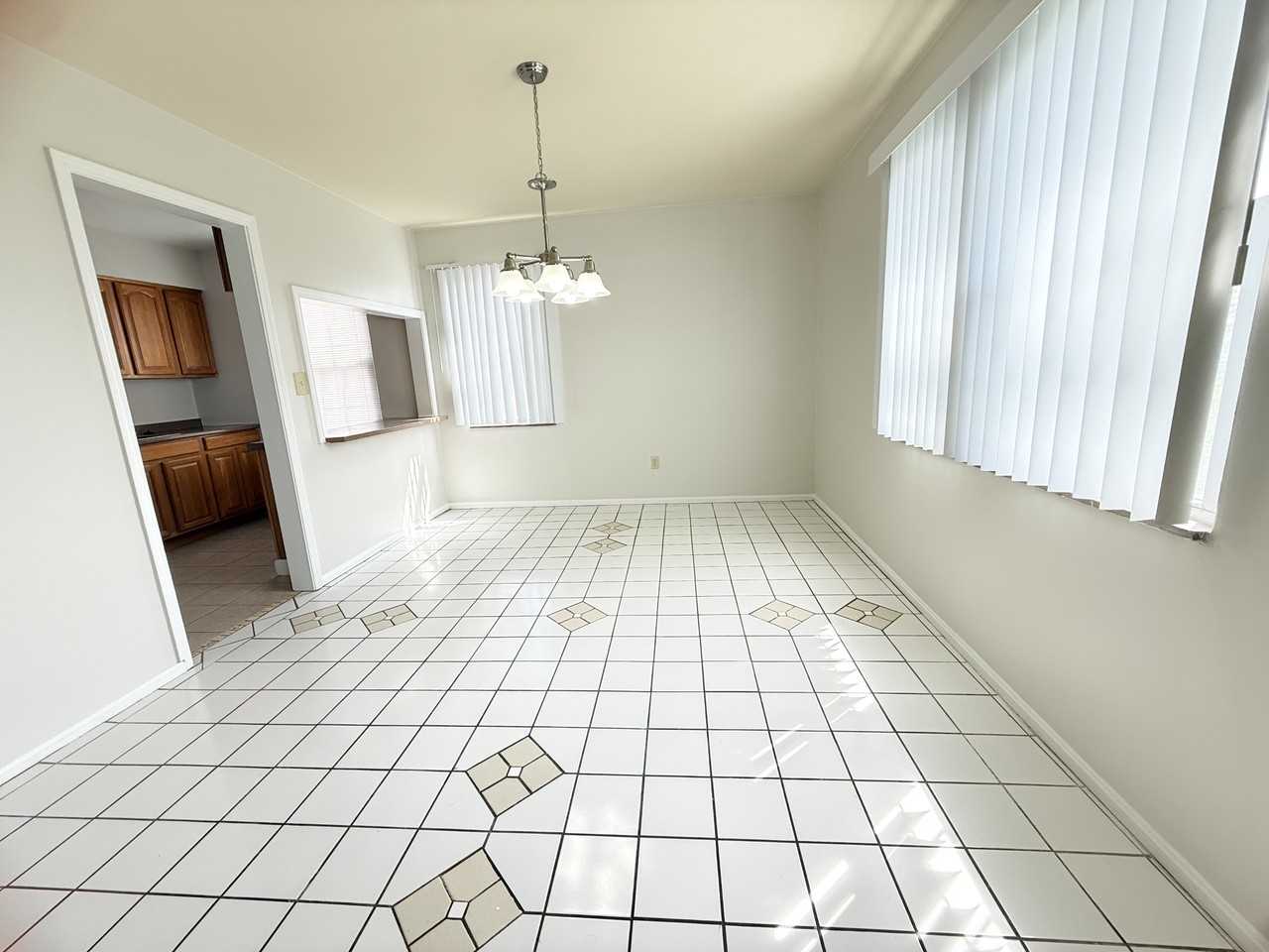 3310 Warrensville Center Rd - Photo 5 of 16