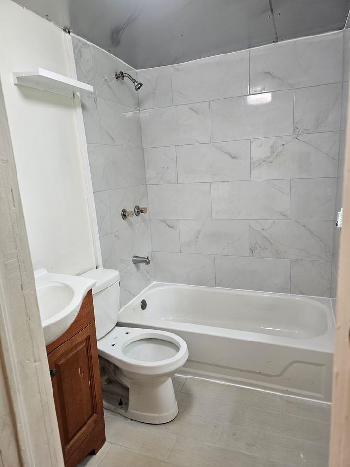 3020 N J St #NA - Photo 7 of 10