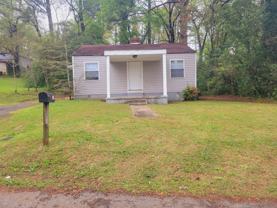 231 Pineneedle Rd - Photo 1 of 1