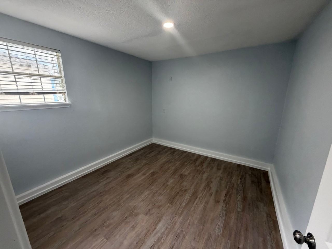 3002 Shenstone Dr - Photo 3 of 14