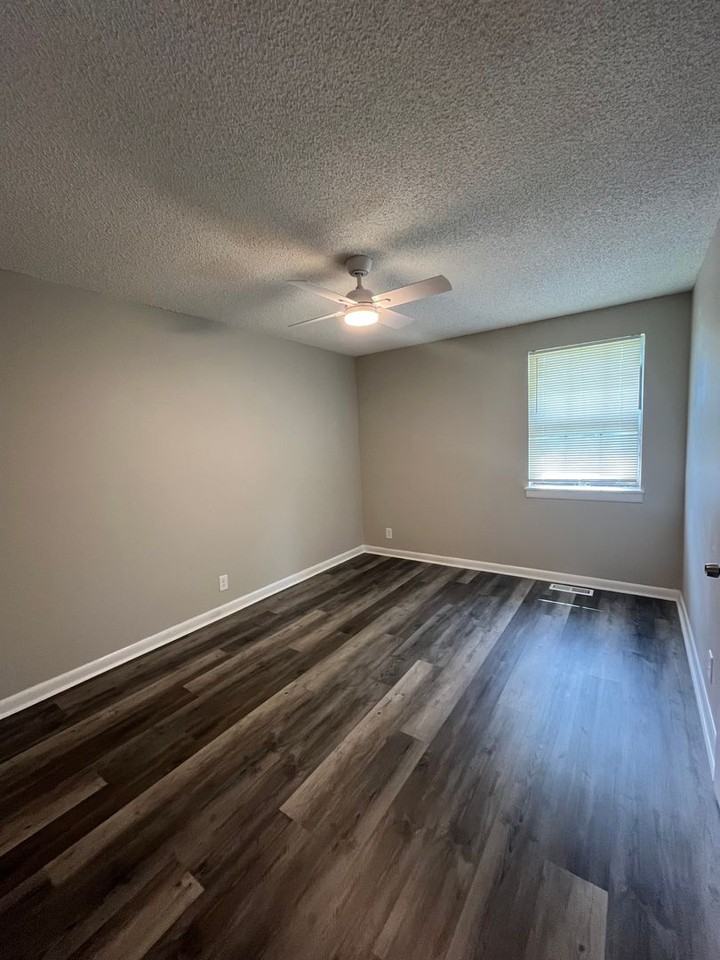 4436 Gina Brooke Dr - Photo 4 of 7