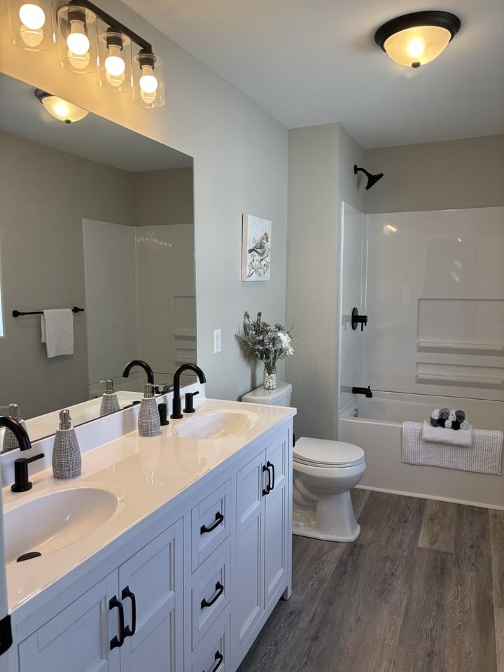 203 4th Ave #NA - Photo 2 of 22