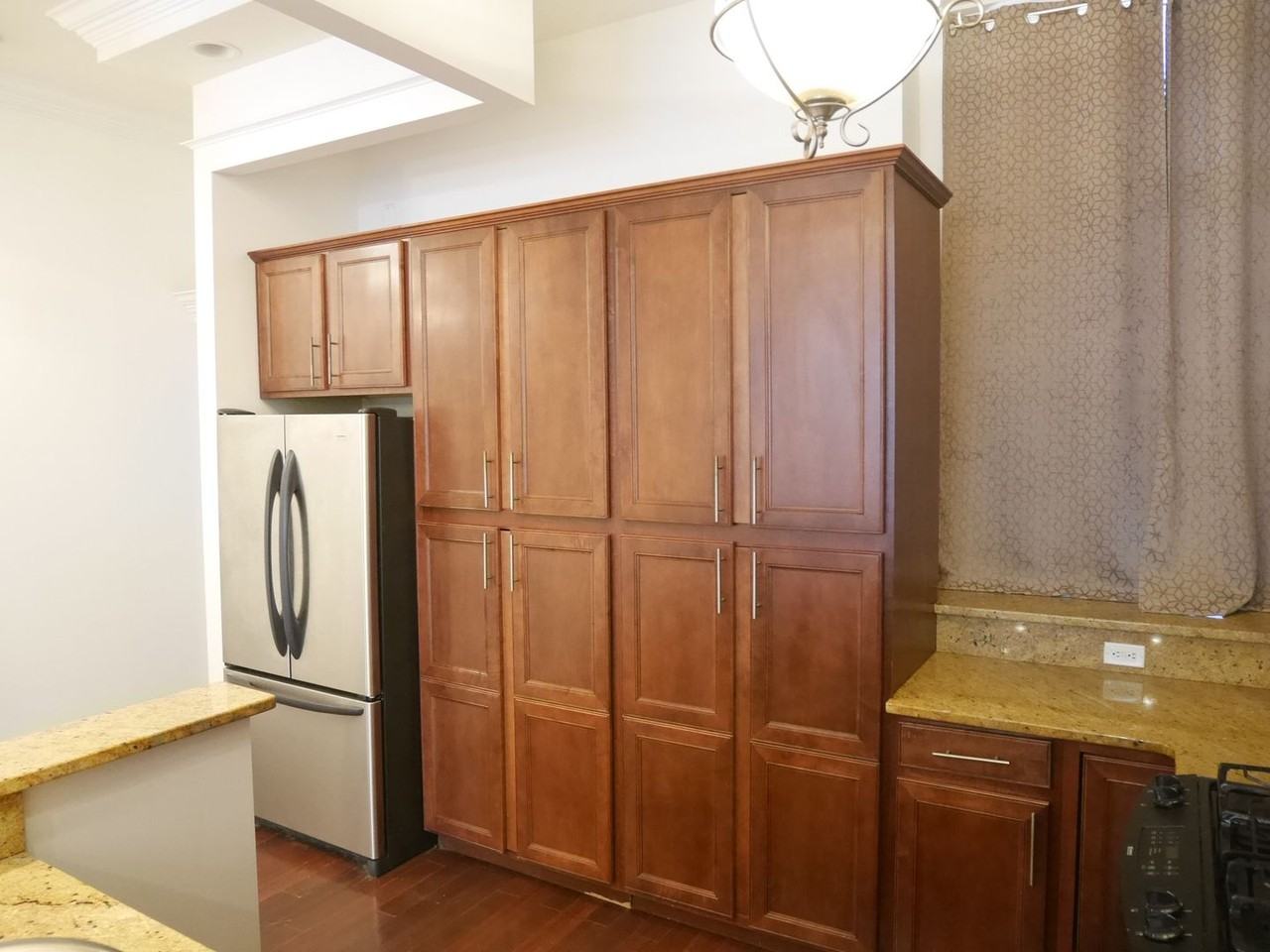 2318 Eutaw Pl - Photo 6 of 20