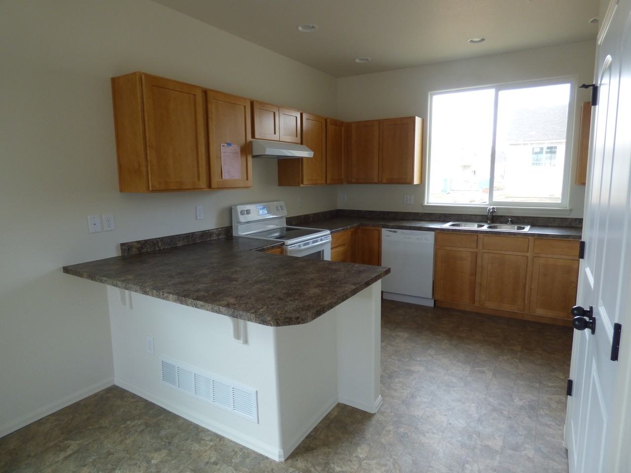 3435 Petrel Dr - Photo 6 of 23