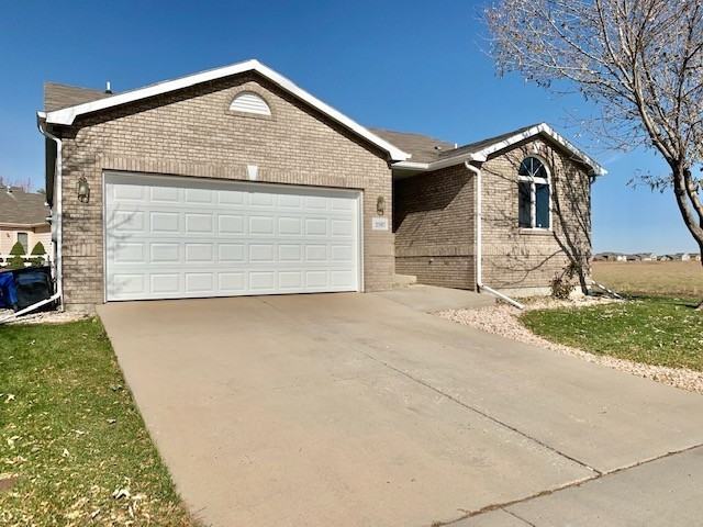 2597 Turquoise St - Photo 2 of 13