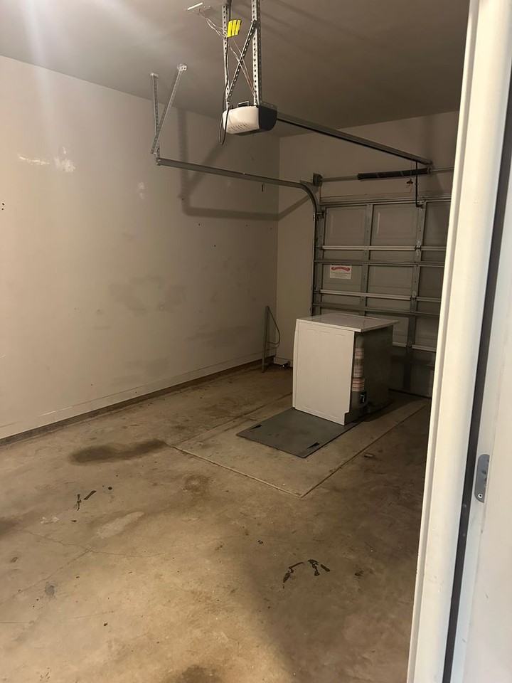 750 Sw 14th St - Photo 3 of 27