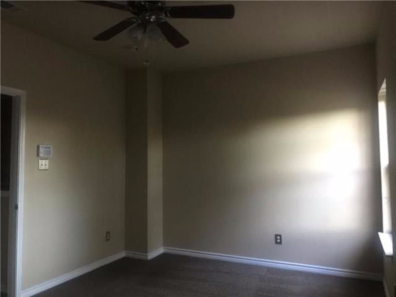 5916 Clearwater Dr - Photo 3 of 16