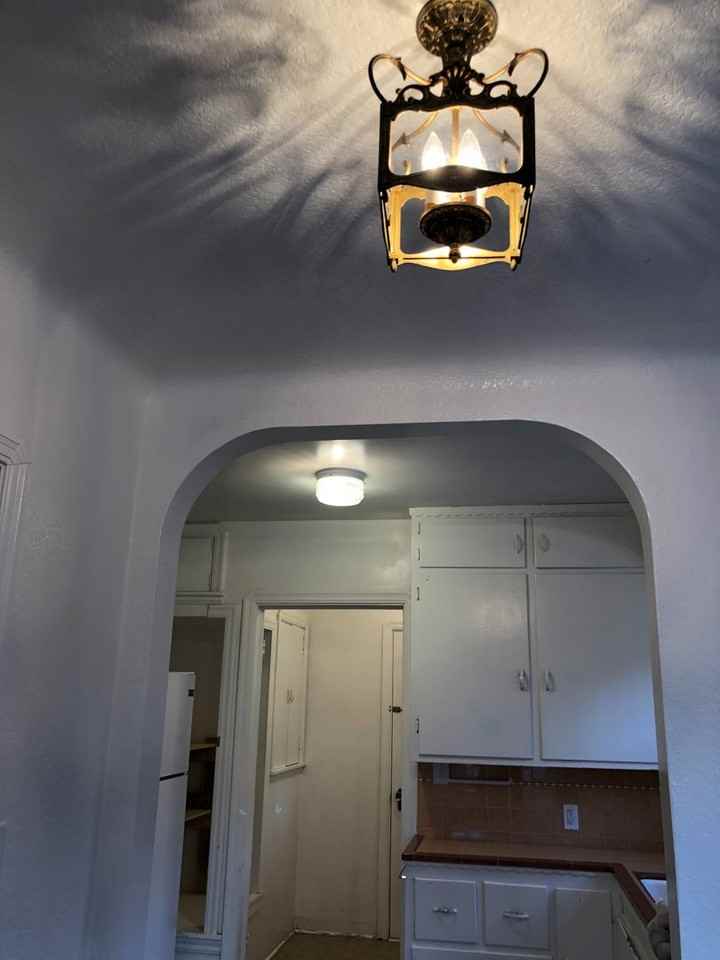 548 Alder St - Photo 4 of 15