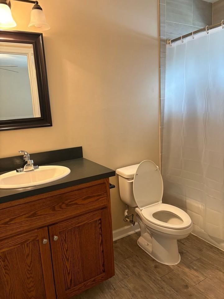 534 Collins Dr - Photo 6 of 12