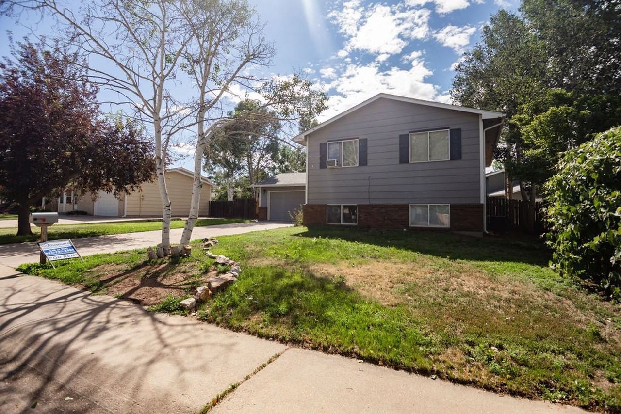 117 43rd Avenue Ct - Photo 2 of 36