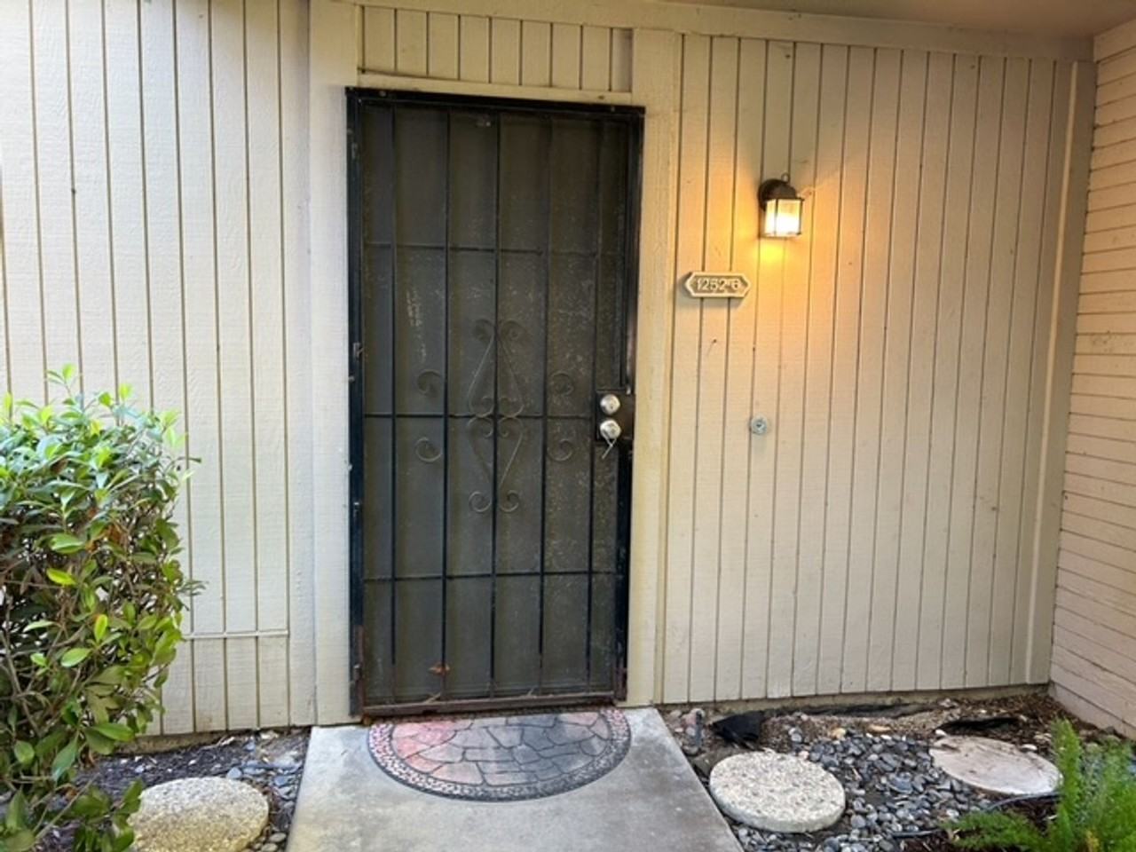 1252 San Simeon Ct #6 - Photo 3 of 50