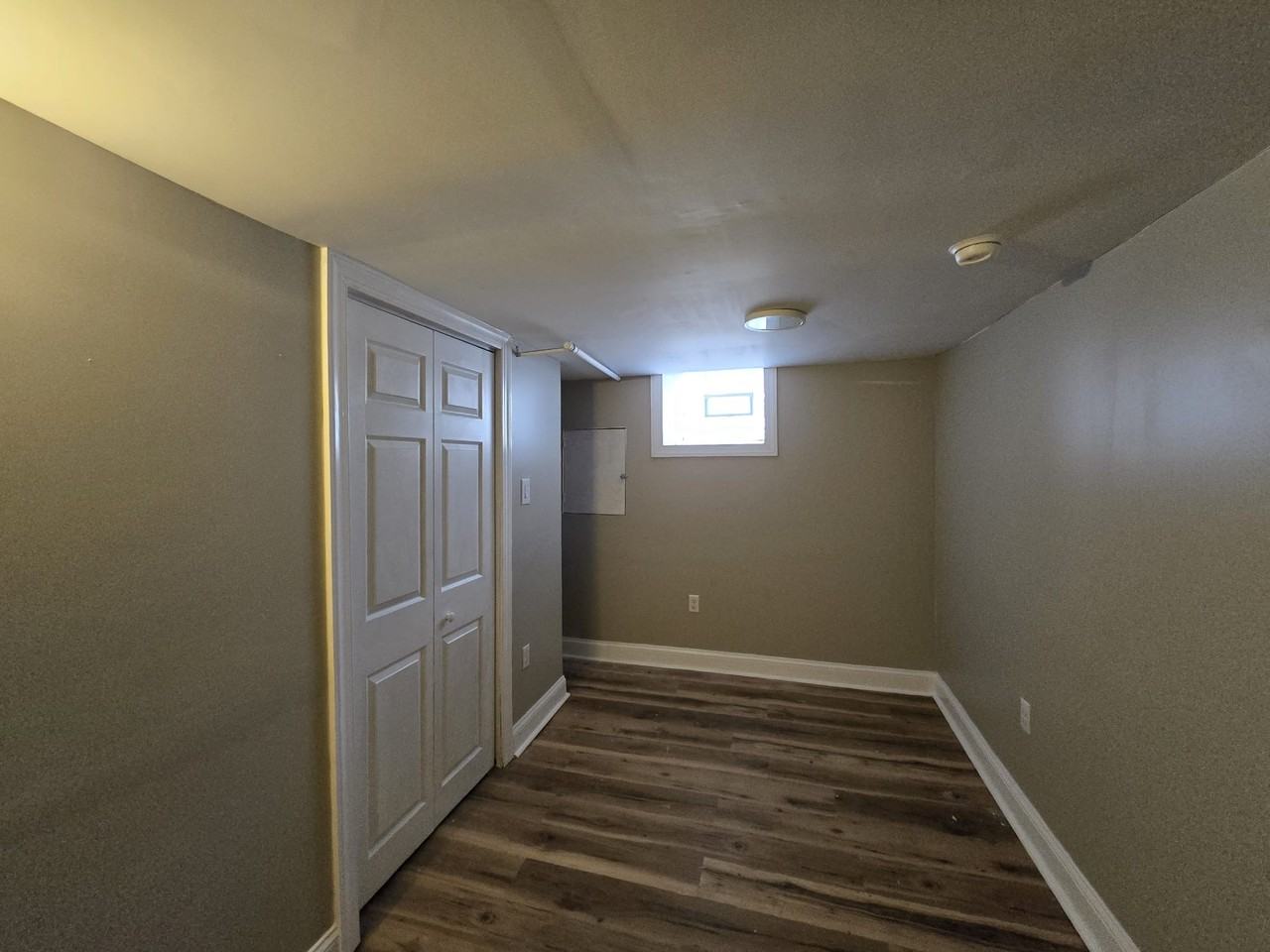 18 N Saint Bernard St #2 - Photo 3 of 4