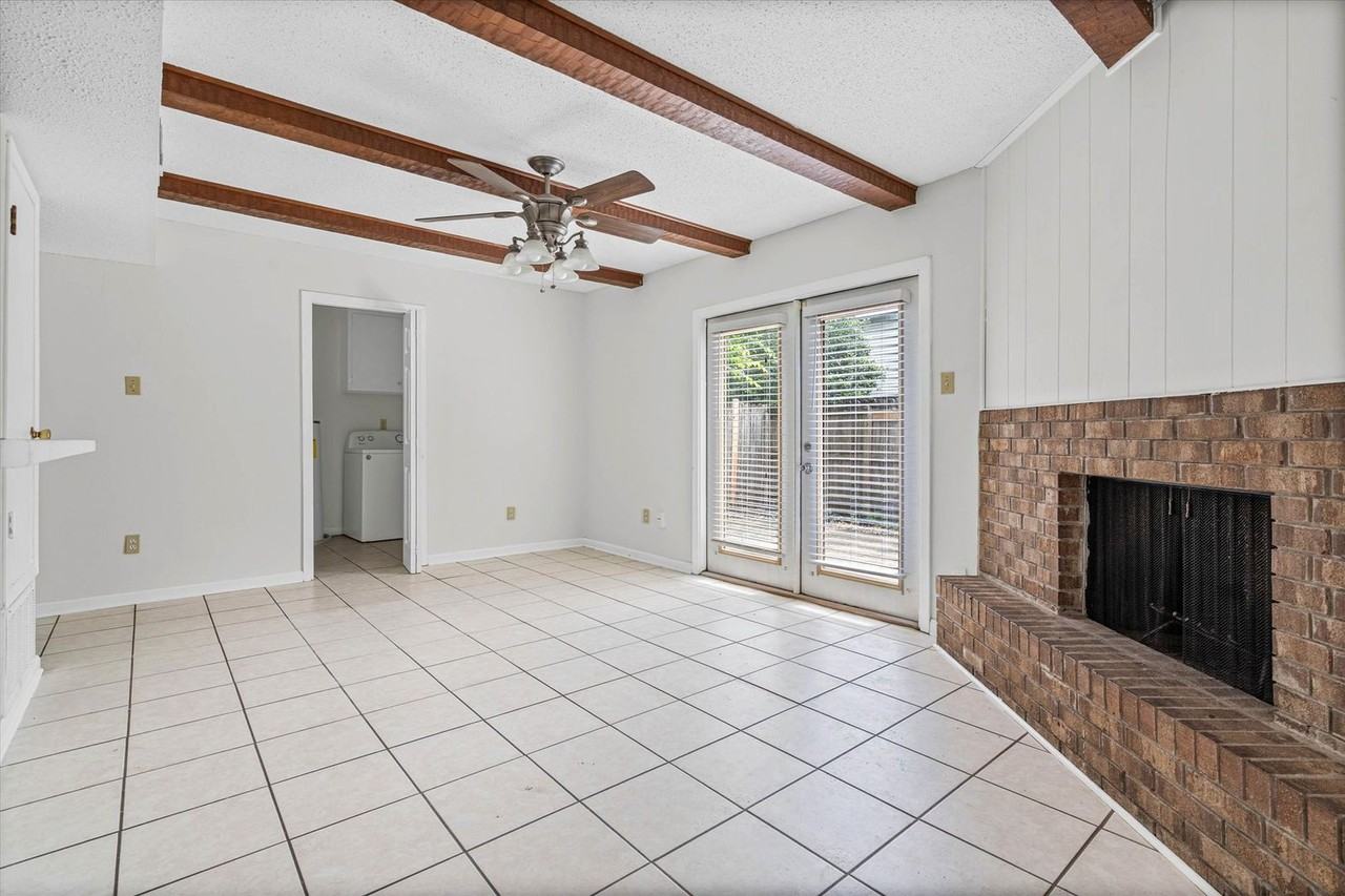 4017 Cottage Hill Rd - Photo 5 of 25