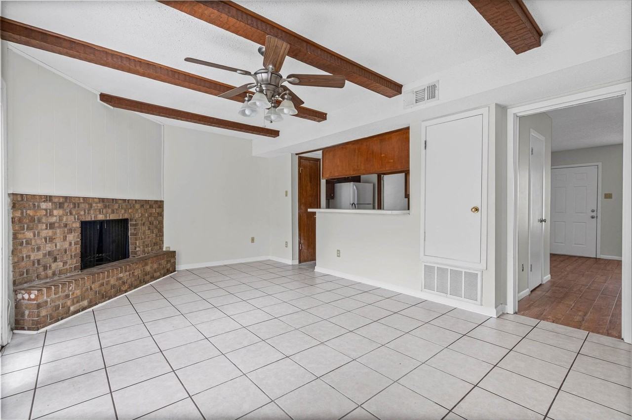 4017 Cottage Hill Rd - Photo 6 of 25