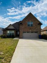 817 Ella Ln - Photo 1 of 1