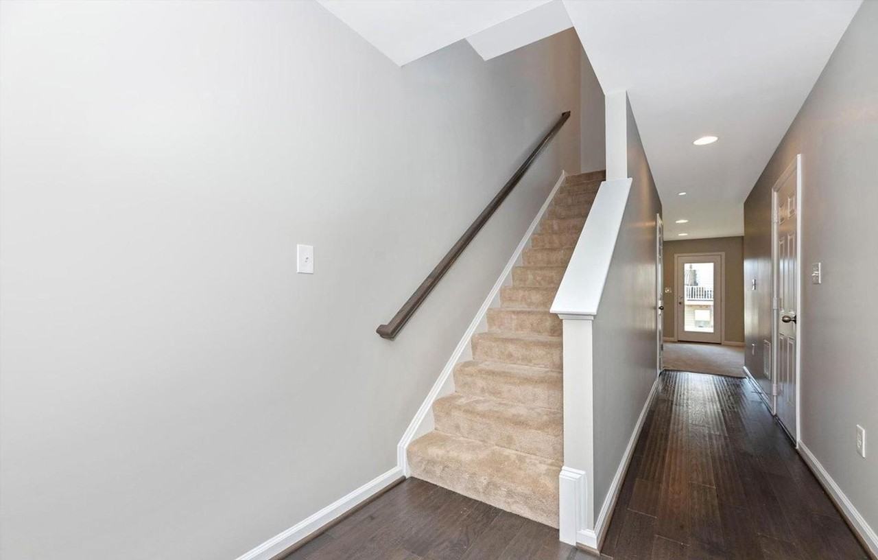 6257 Alexa St - Photo 5 of 42