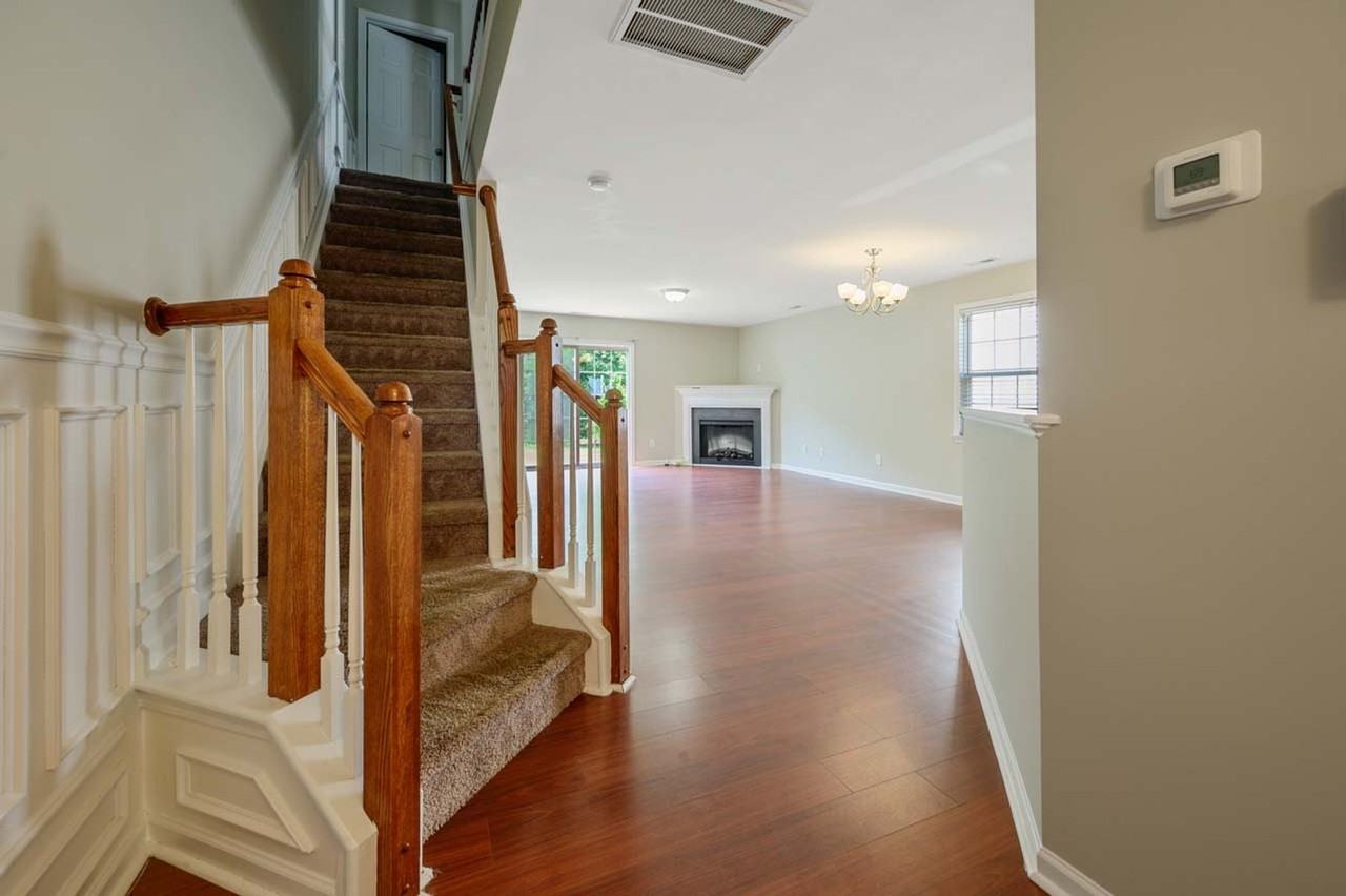 5114 Thornton Knoll Way - Photo 4 of 29