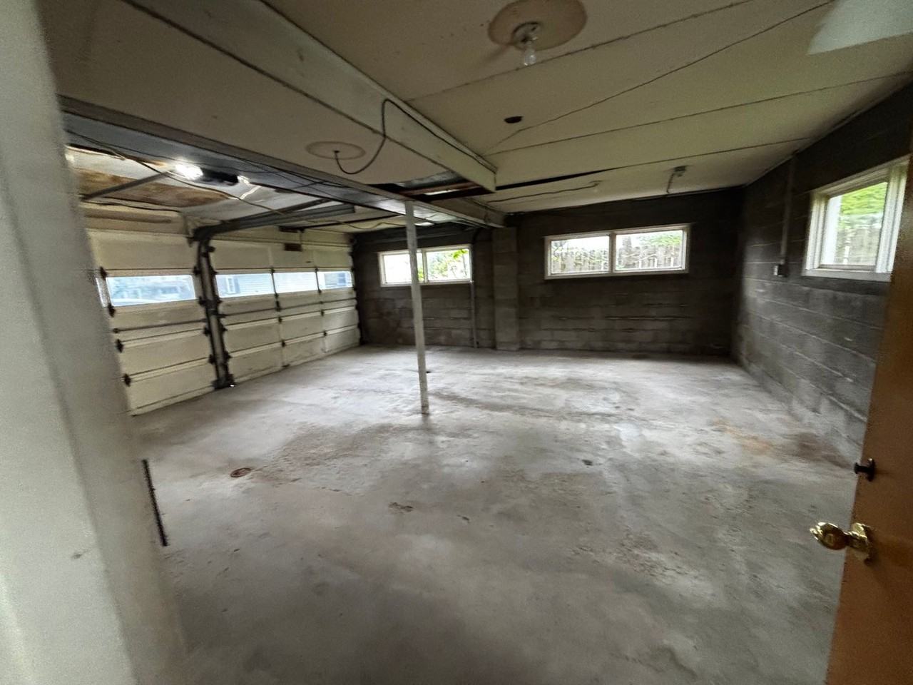 322 Woodland Ave - Photo 4 of 14