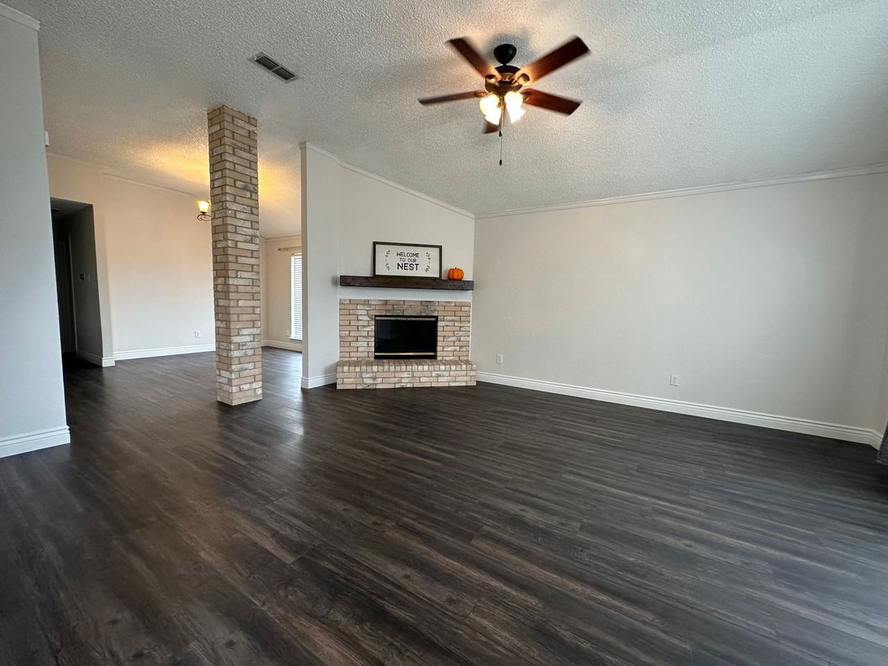 5900 Aloe Ct - Photo 2 of 23