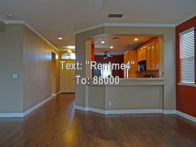 1565 Arncliffe Way - Photo 3 of 19