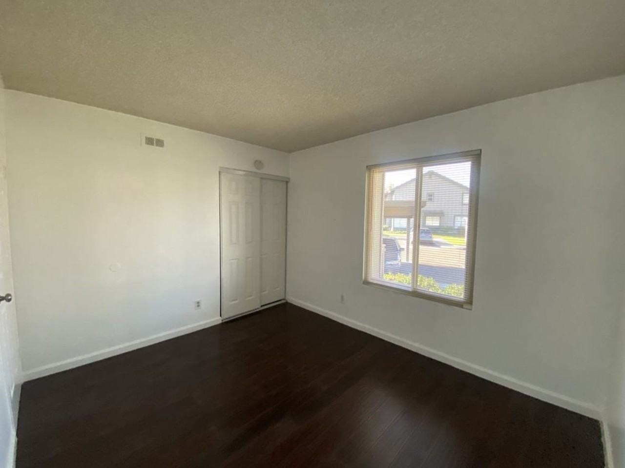 2872 Casey St #B - Photo 6 of 13