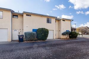 featured image of 4825 N Robert Rd