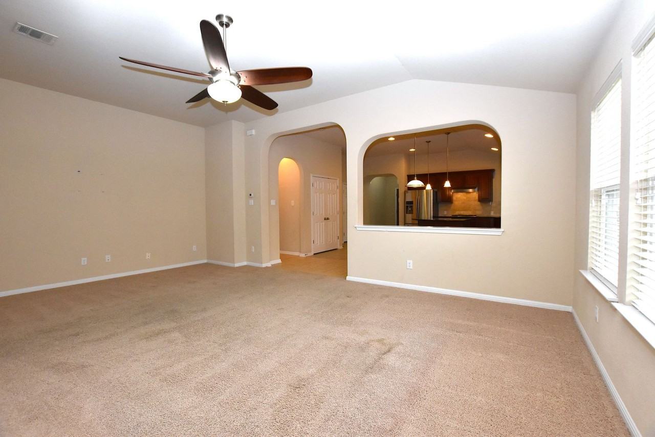 680 680 Middle Creek Drive - Photo 7 of 21