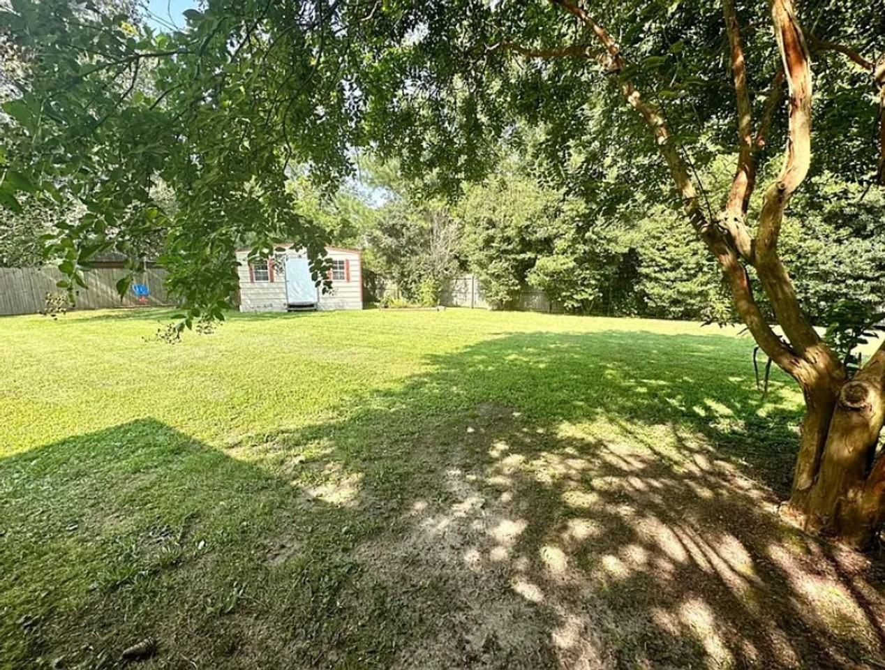 29 Scarlet Dr - Photo 7 of 34