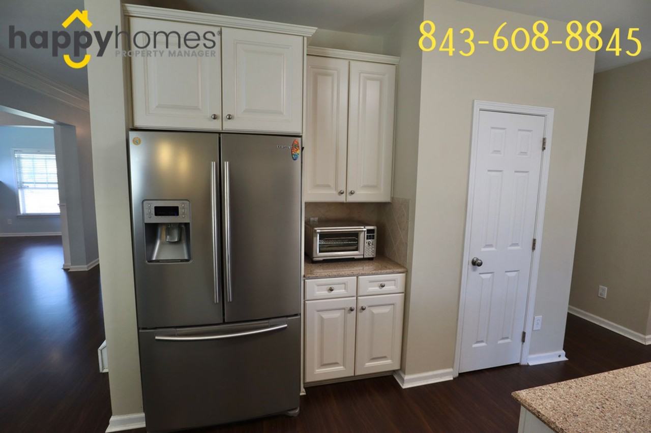 9650 Islesworth Way - Photo 3 of 27