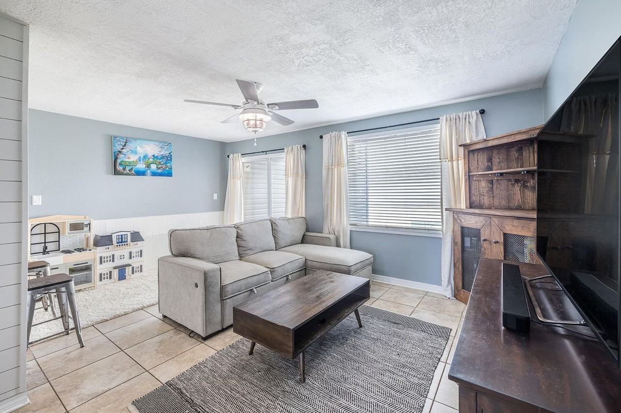 101 Old Ferry Rd #27B - Photo 6 of 32