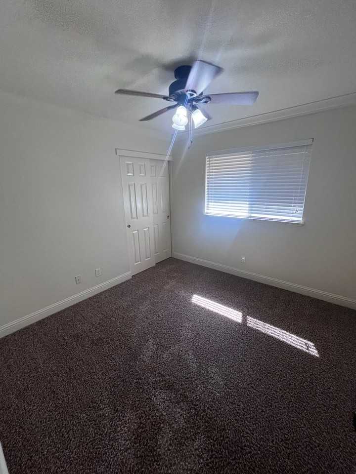4150 Munich Ct - Photo 7 of 16