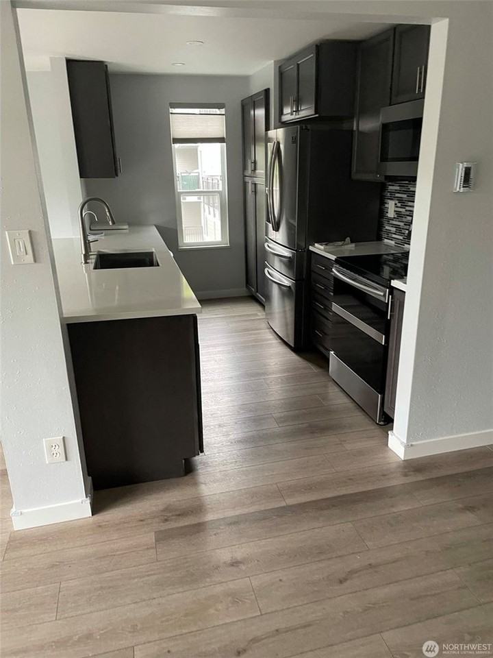 3236 80th Ave Se #4 - Photo 2 of 11