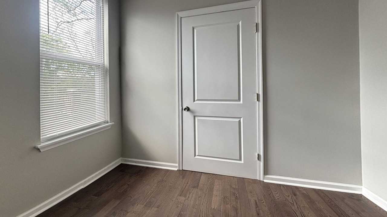 5515 Ludlow St - Photo 6 of 18