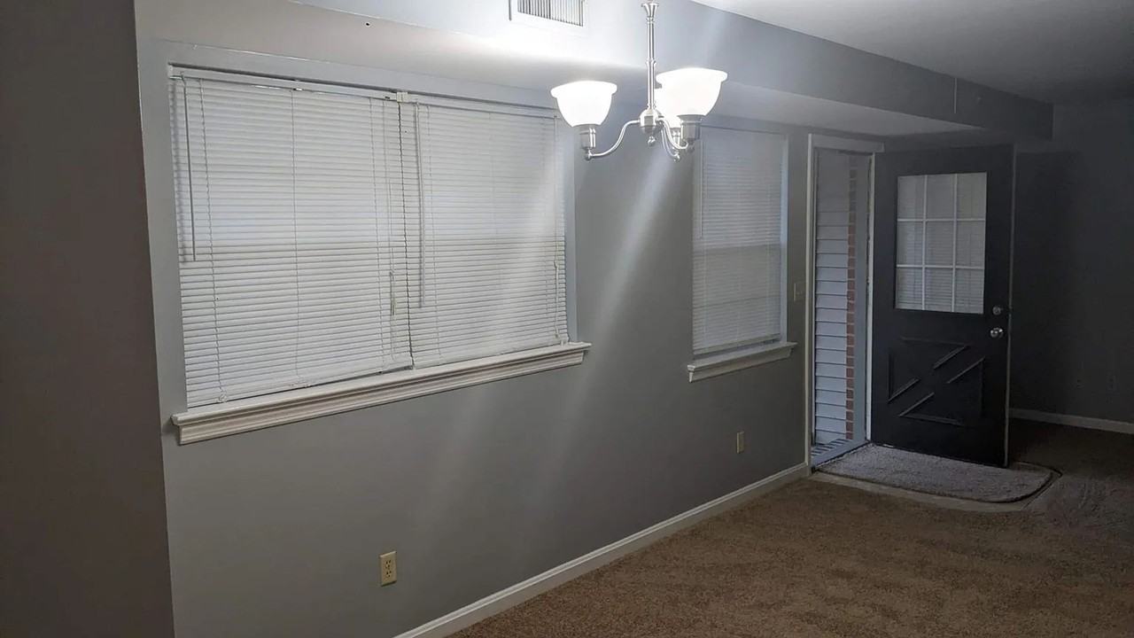 910 Rhue Haus Ln #B - Photo 2 of 19