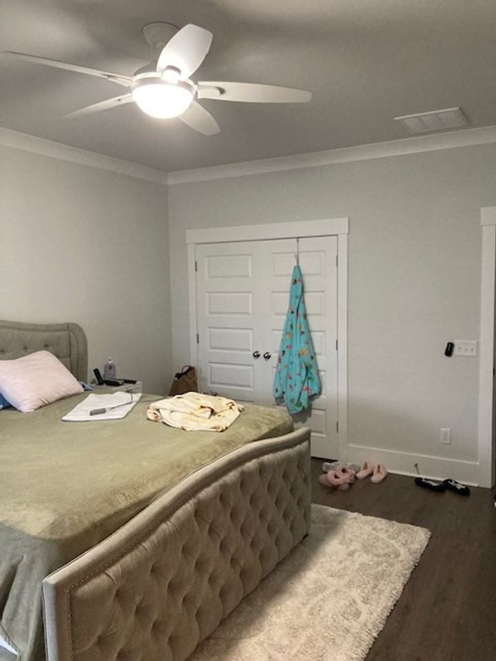 3129 Sturbridge Rd - Photo 4 of 11