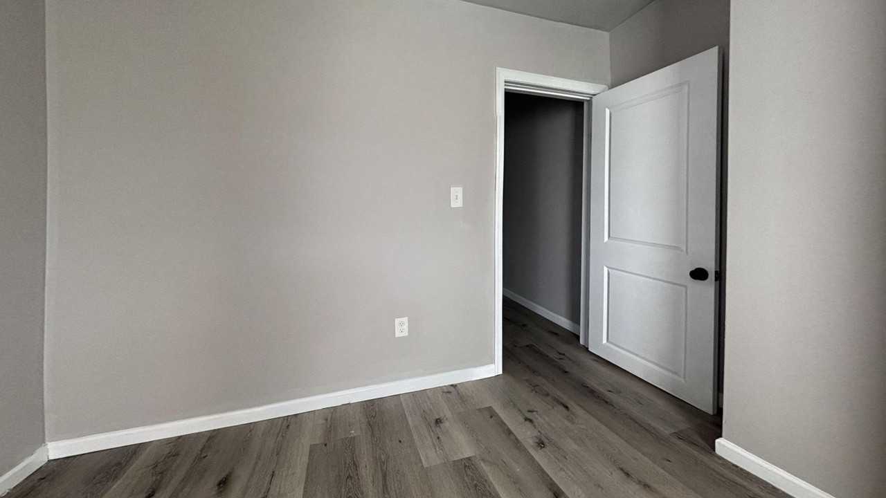 112 N Wilton St - Photo 6 of 16