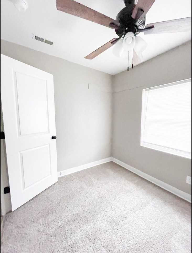 17 3rd Ave - Photo 4 of 9