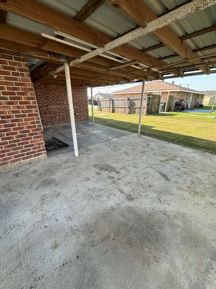 231 Jean Ellen Ave - Photo 3 of 35