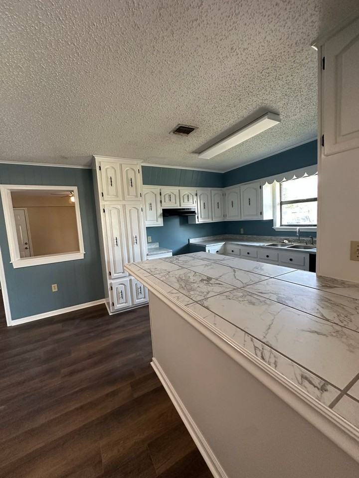 231 Jean Ellen Ave - Photo 7 of 35