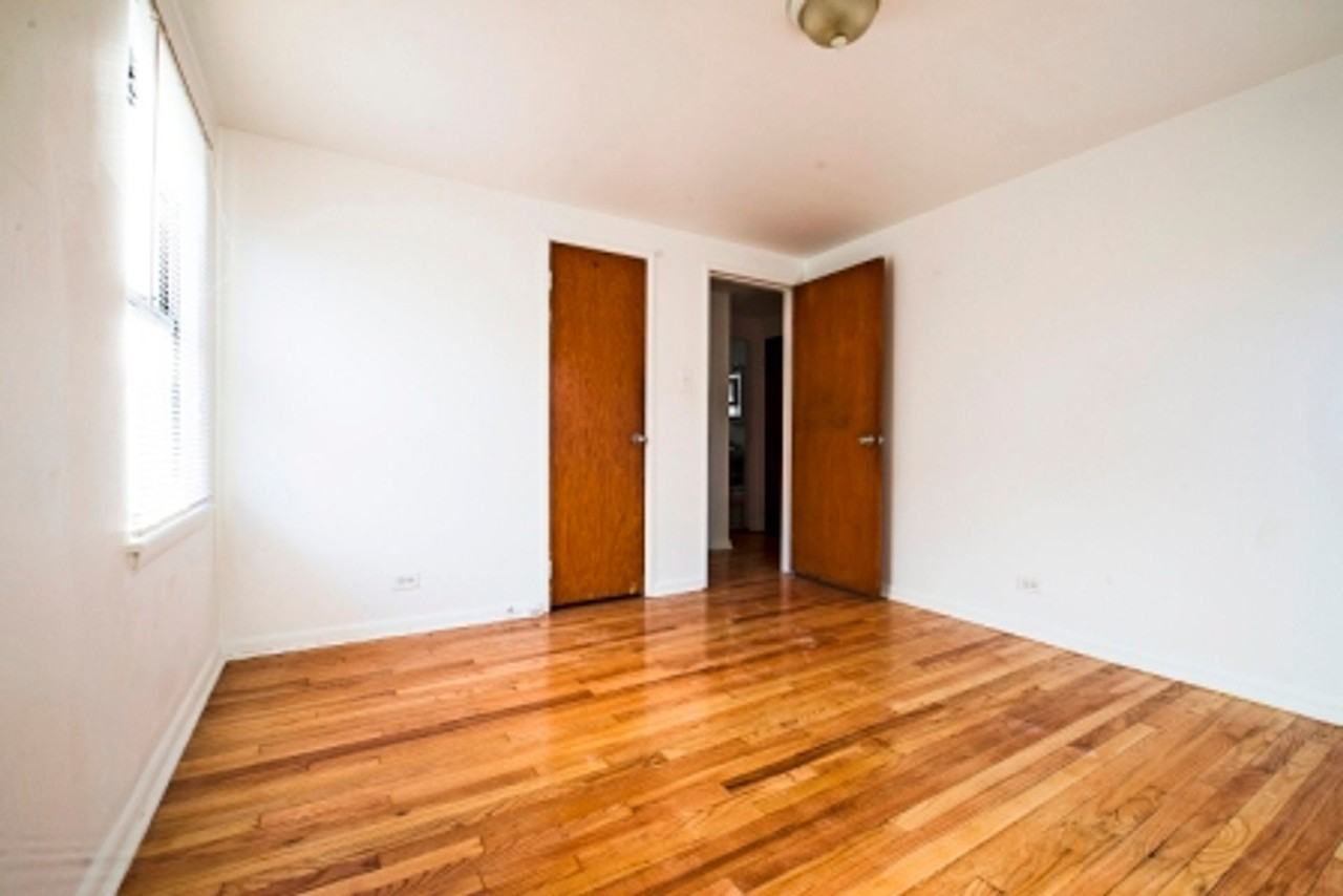 8100 S Marshfield - Photo 4 of 15