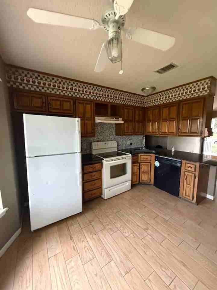 3925 Craig Dr - Photo 6 of 16