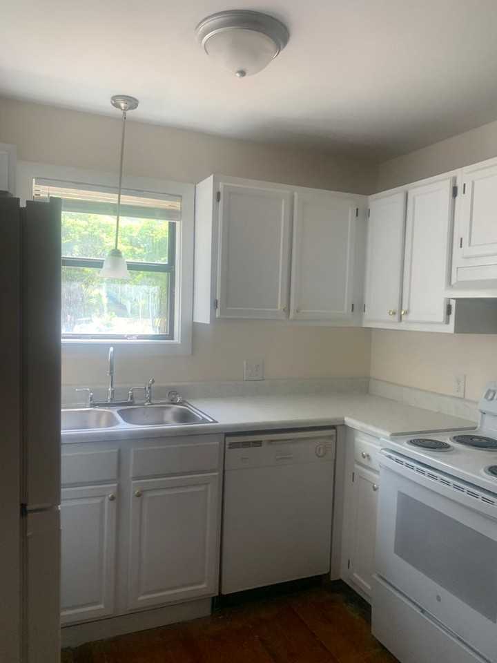 7301 Leesville Rd - Photo 3 of 25