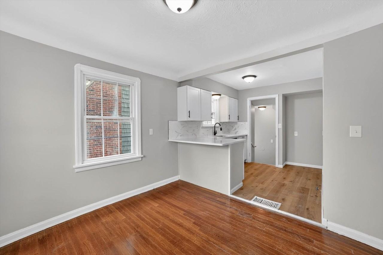 10204 Mccracken Blvd - Photo 5 of 26